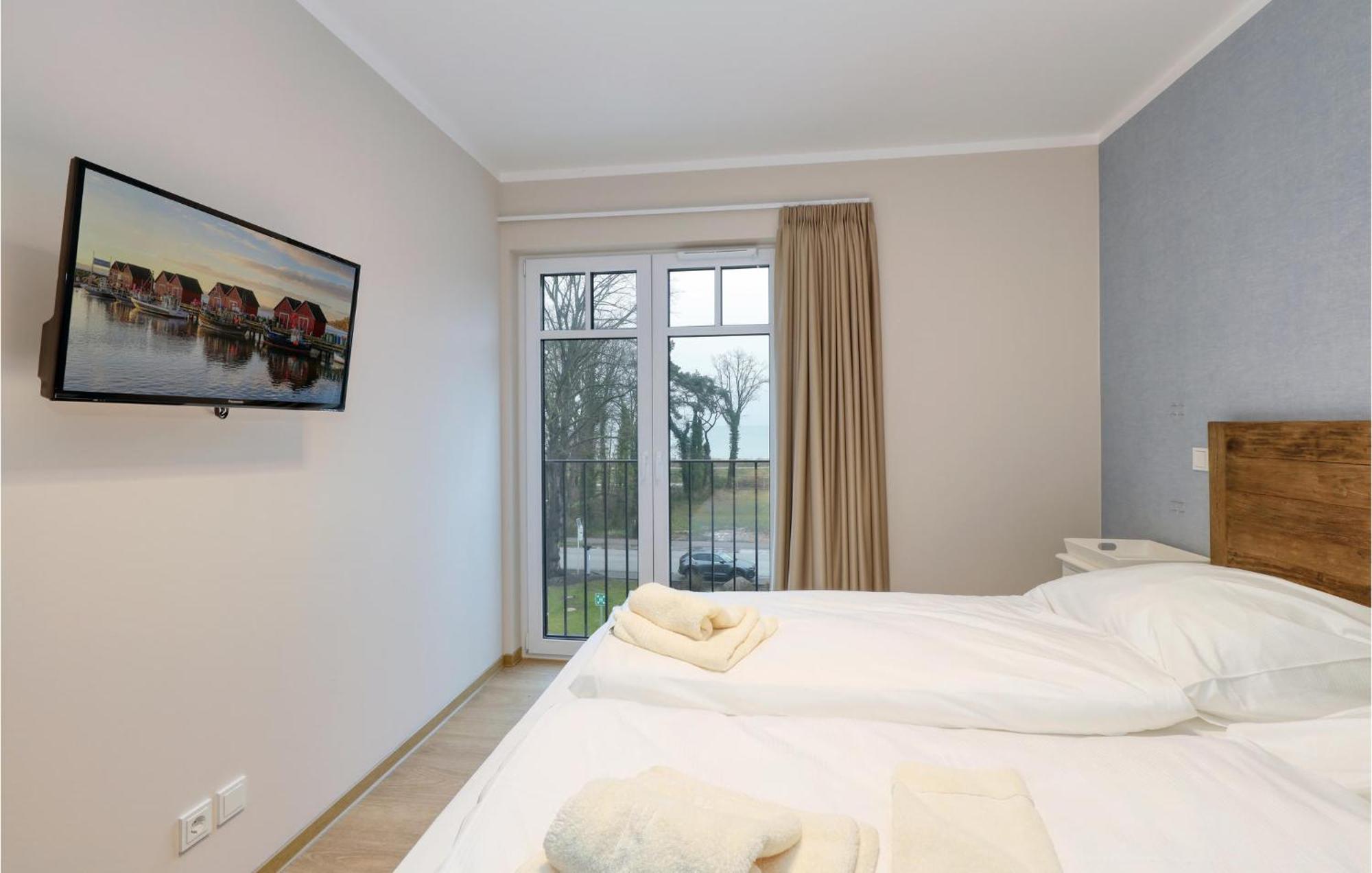 Amazing apartment in Ostseebad Boltenhagen with 1 Bedrooms, Sauna&WiFi Buitenkant foto